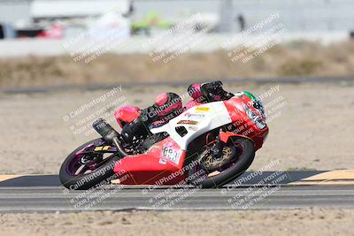 media/Oct-05-2025-CVMA (Sun) [[beeef4f201]]/Race 8-Formula UL Shootout/